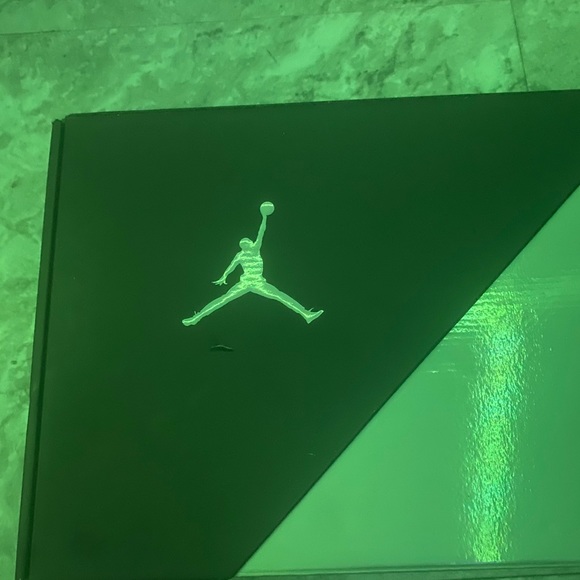 Jordan 11 jubilee main image 5